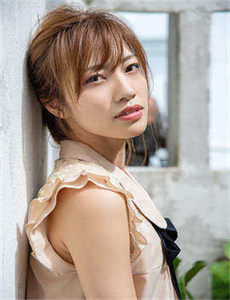 岳的胯香